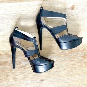 Michael Kors Black Leather Stiletto High Heel Sandals with Silver Zipper Size 8